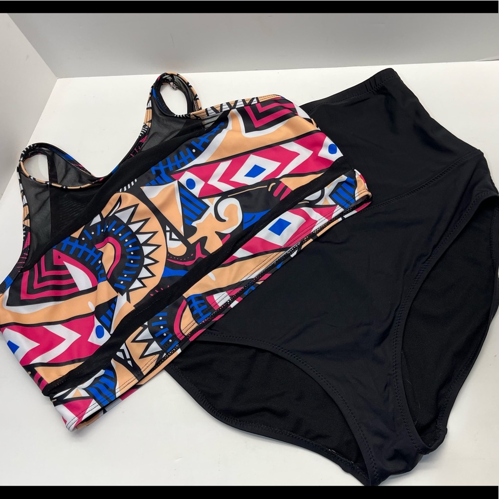 Ladies 2 piece high waisted bikini, top XXL, bottoms size 14